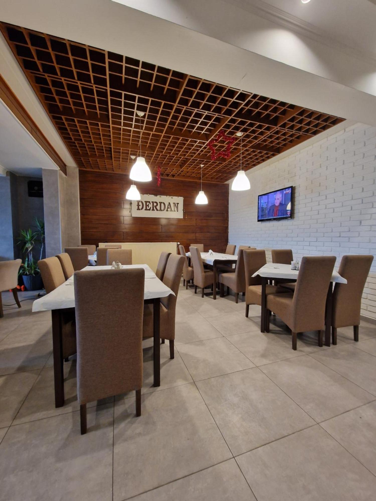 Hotel Djerdan Kraljevo Exterior foto